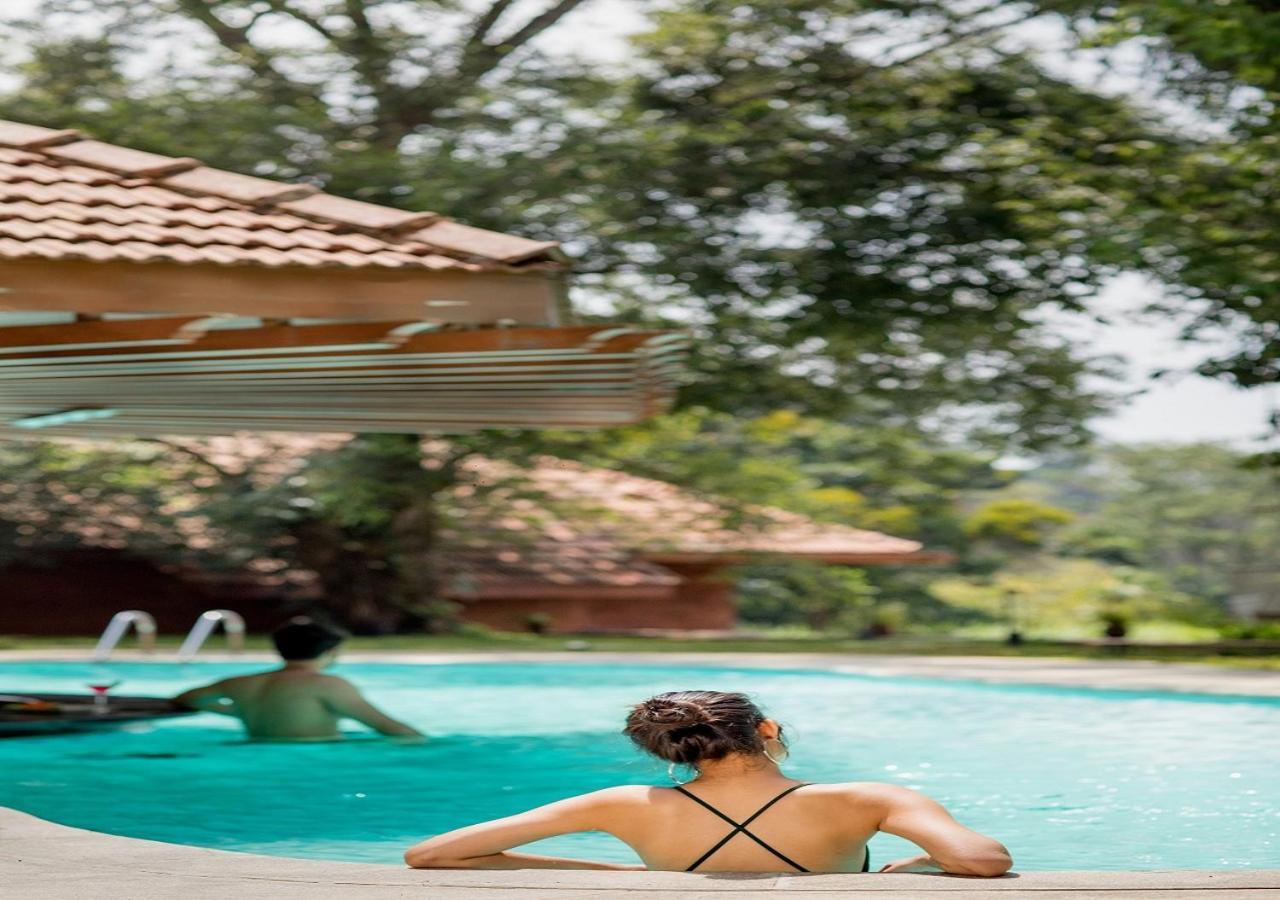 The Tamara Coorg Hotel Kakkabe Bagian luar foto