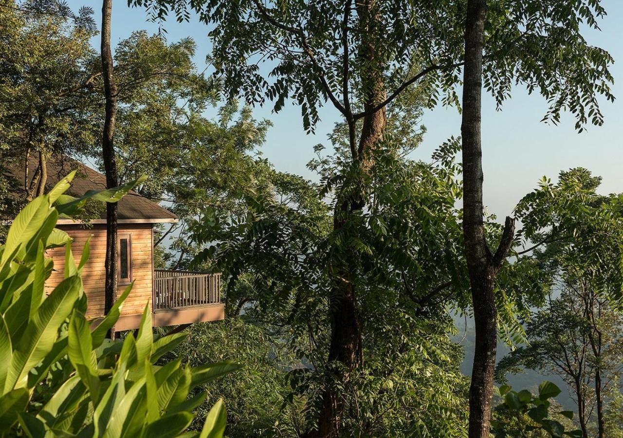 The Tamara Coorg Hotel Kakkabe Bagian luar foto