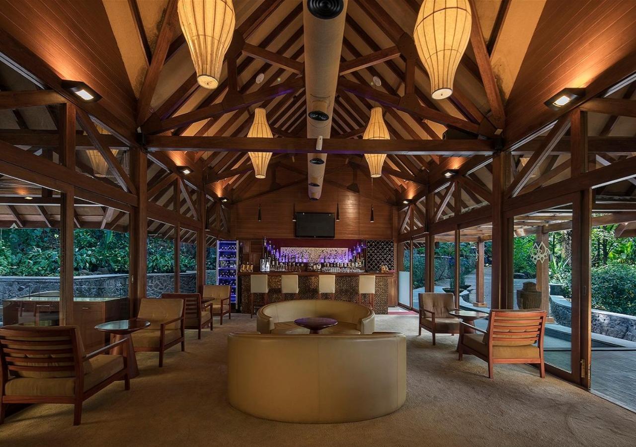 The Tamara Coorg Hotel Kakkabe Bagian luar foto