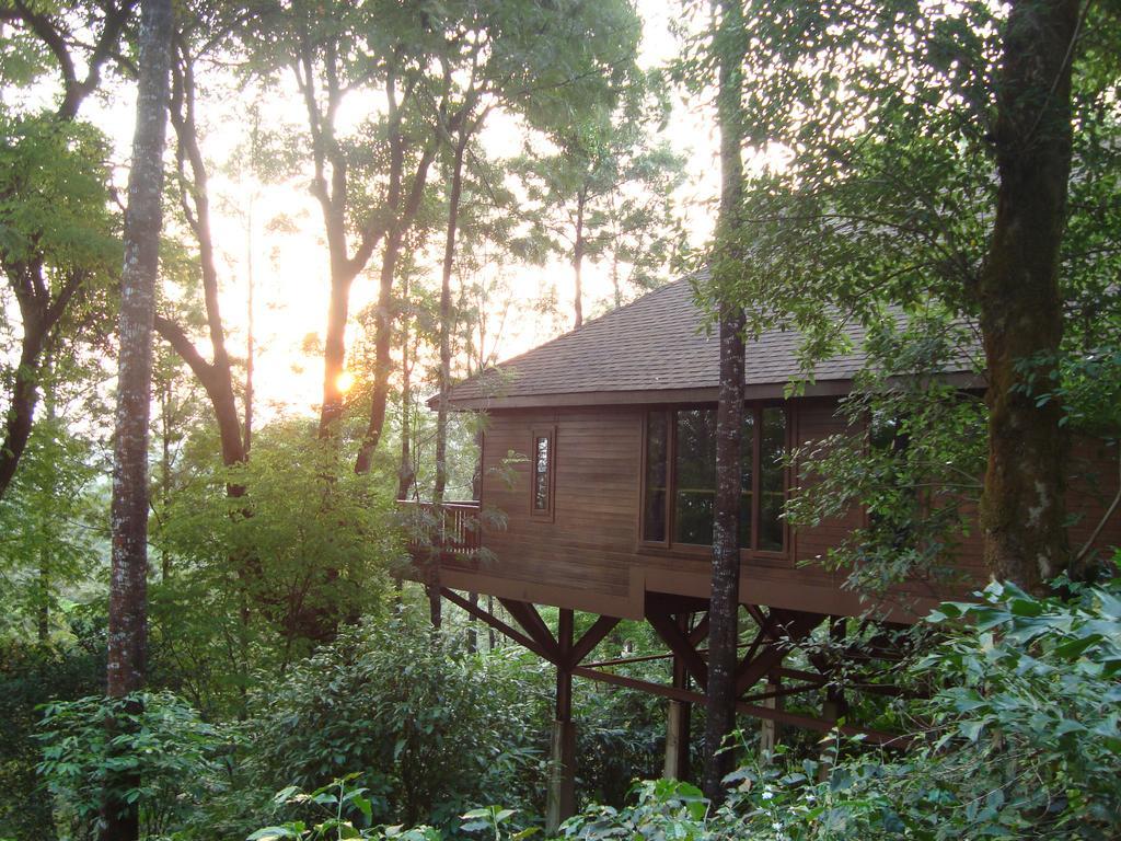 The Tamara Coorg Hotel Kakkabe Bagian luar foto